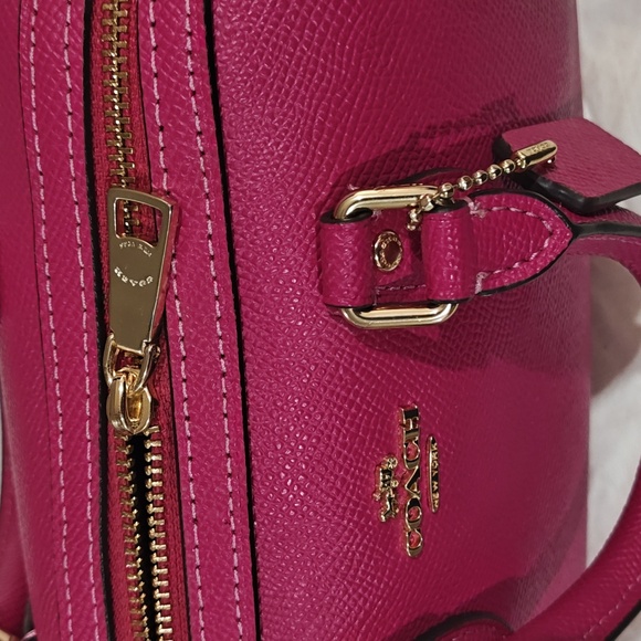 Coach Mini Rowan - Picture 10 of 10